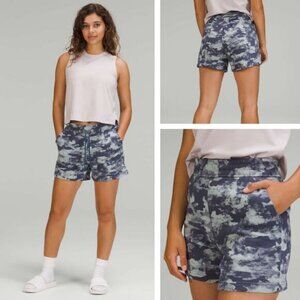 LULULEMON Loungeful High-Rise Short 4" Size 6